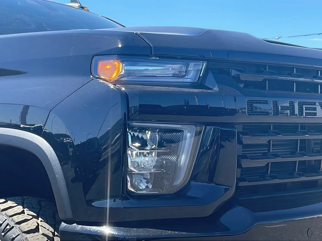Used 2021 Black Chevrolet LT image 22