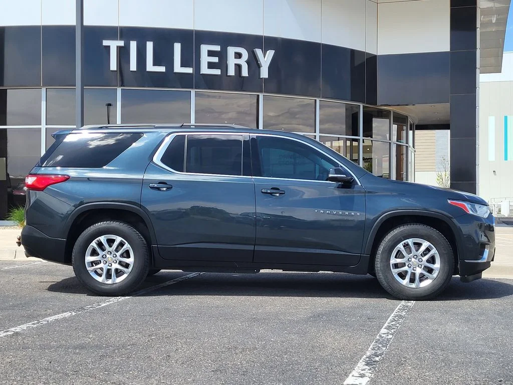 Used 2019 GRAPHITE METALLIC Chevrolet LT Cloth image 1