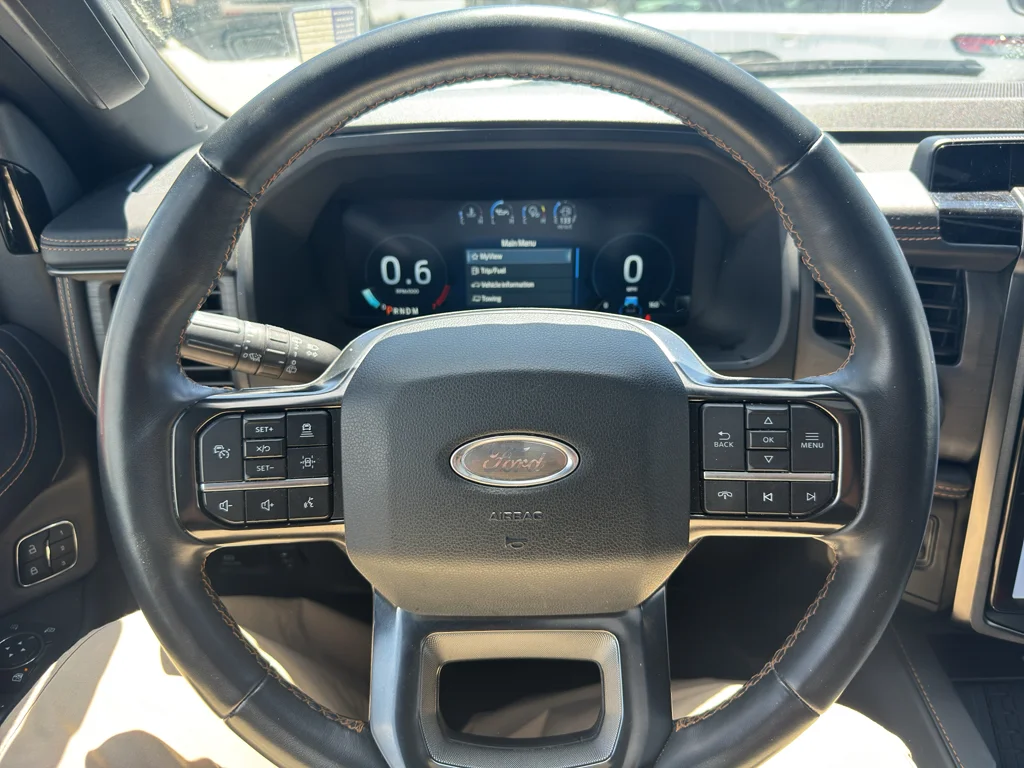 Used 2023 Star White Metallic Tri-Coat Ford Platinum image 28