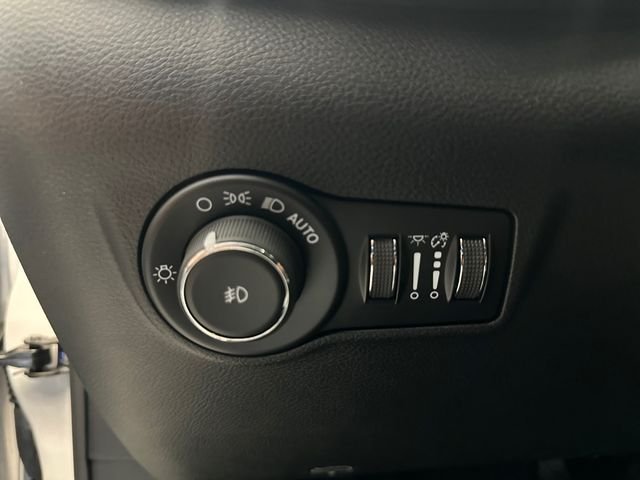 New 2026 Bright White Clearcoat Jeep Limited image 29