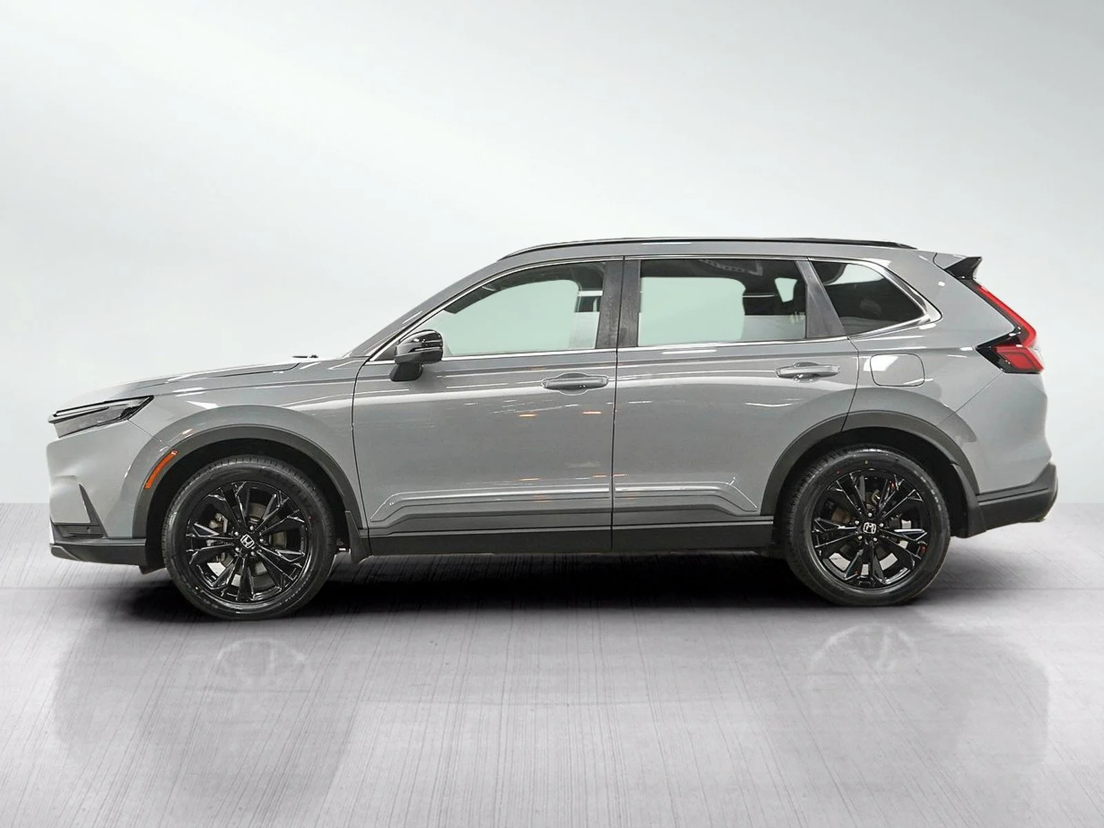 Used 2024 Gray Honda Sport Touring image 2