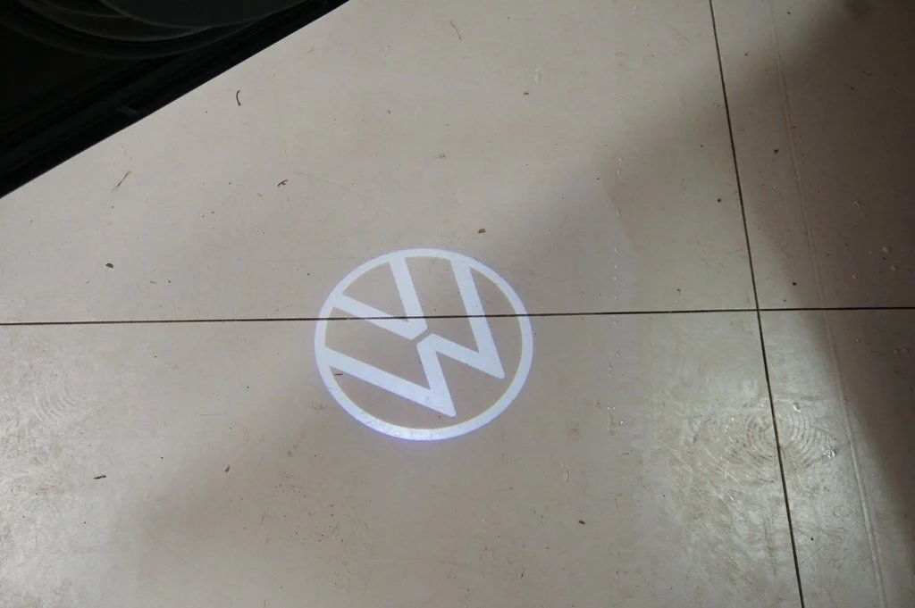 New 2026 Deep Black Volkswagen 2.0T Peak Edition image 27