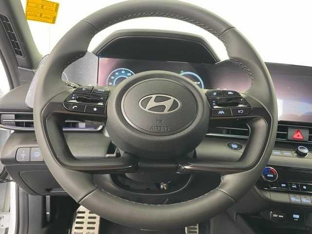 2025 Hyundai Elantra Blue - Photo 17