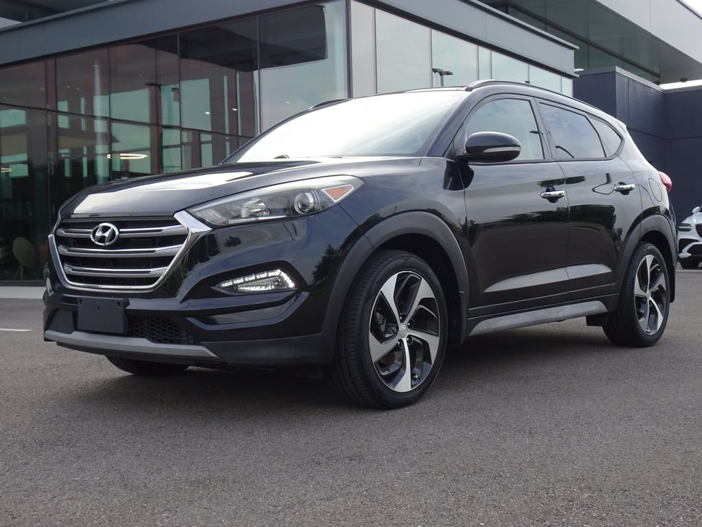 Used 2017 Ash Black Hyundai Limited image 28