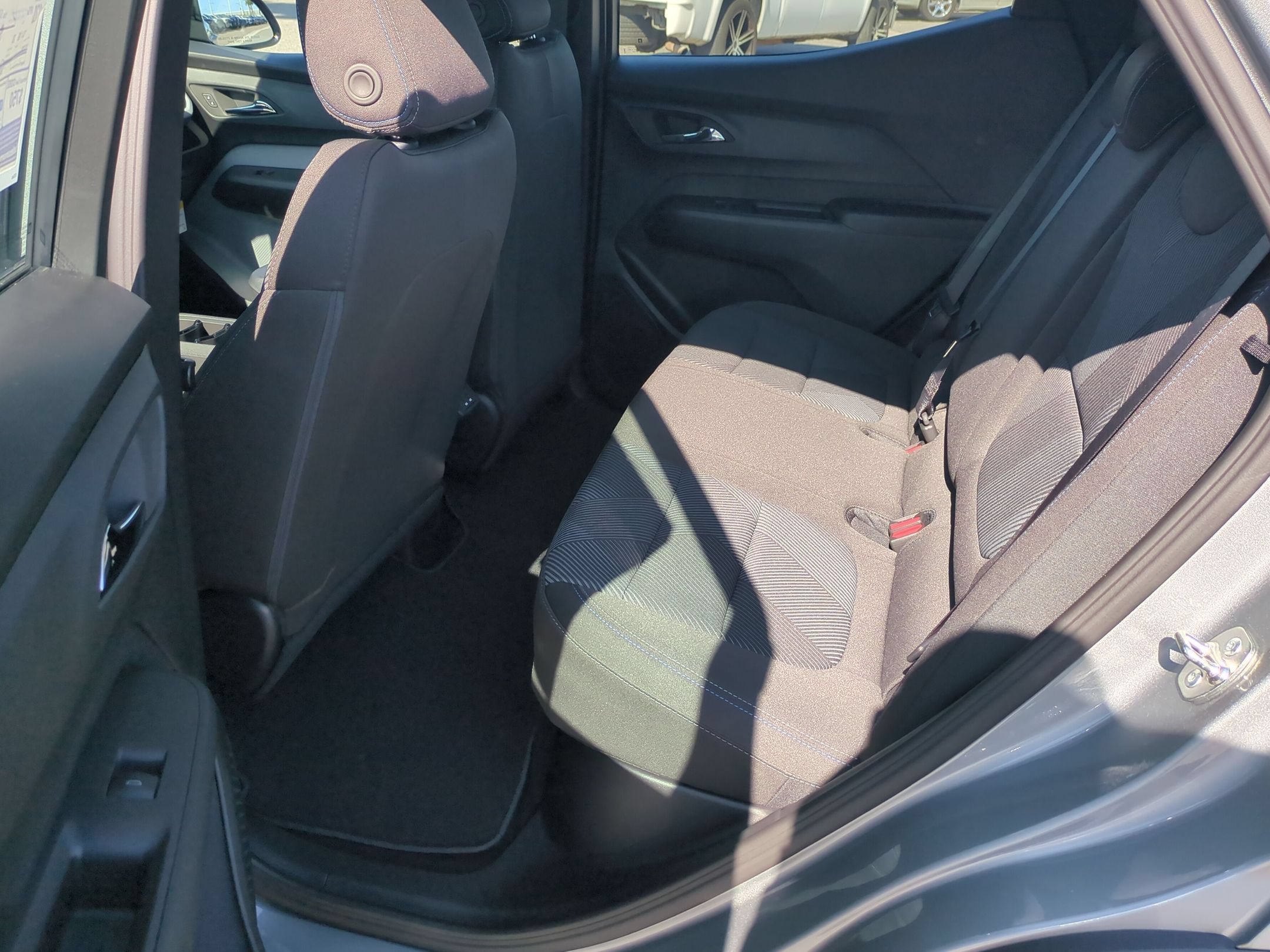 New 2027 Sterling Grey Metallic Chevrolet LT image 27