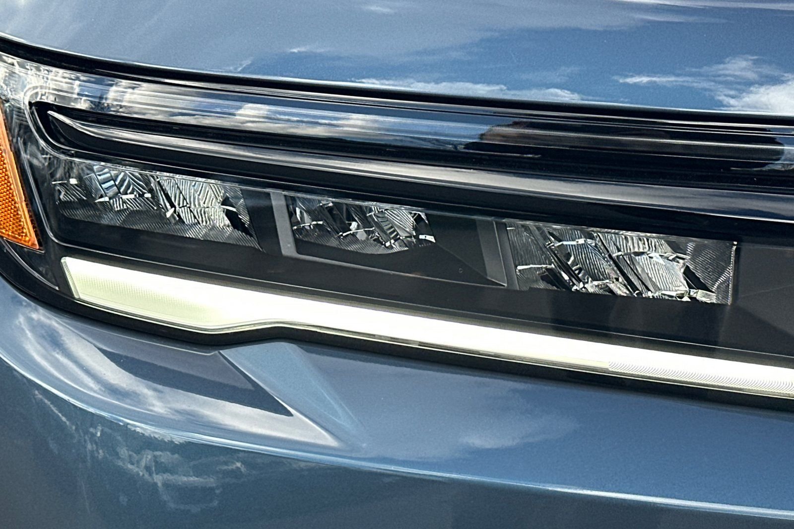 New 2026 Smoke Blue Pearl Honda EX-L image 33