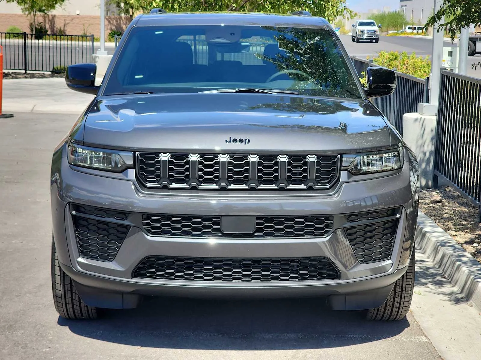 New 2026 Baltic Gray Metallic Clearcoat Jeep Laredo Altitude image 3