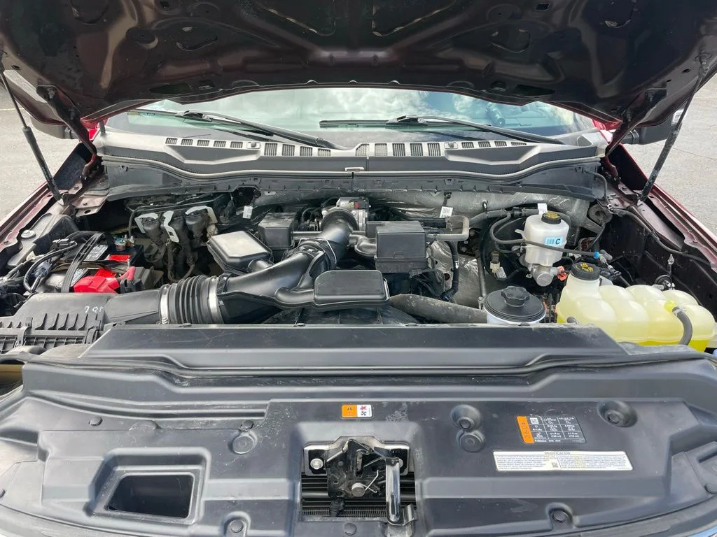 Used 2022 Red Metallic Ford Lariat image 40