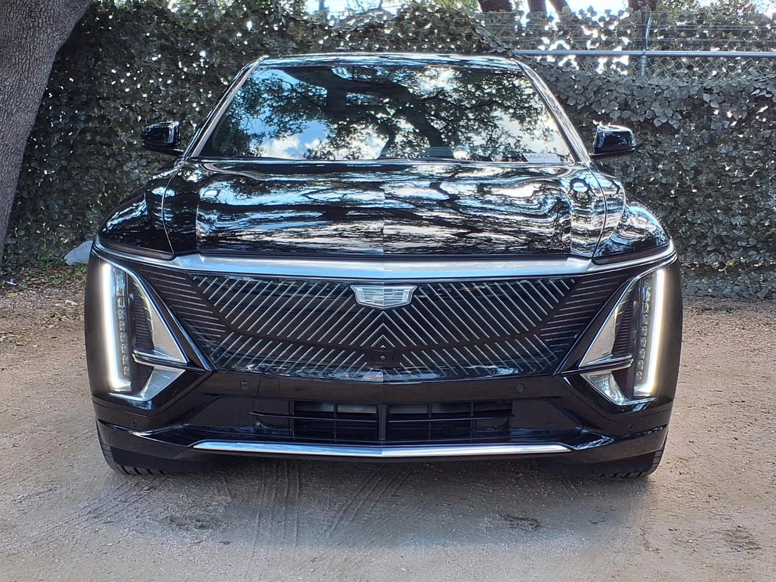 Used 2025 Cadillac LYRIQ Luxury 3 with VIN 1GYKPTRL1SZ301680 for sale in San Antonio, TX