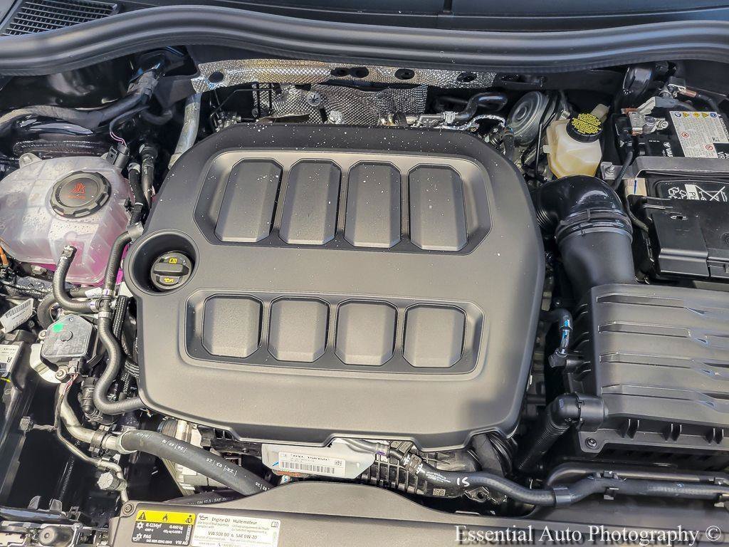 New 2026 Deep Black Pearl Volkswagen 2.0T SE image 7