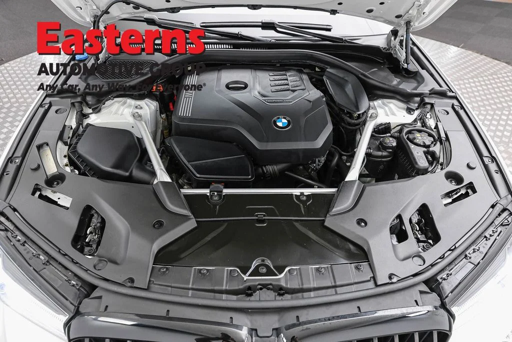 Used 2023 White BMW 530i image 7