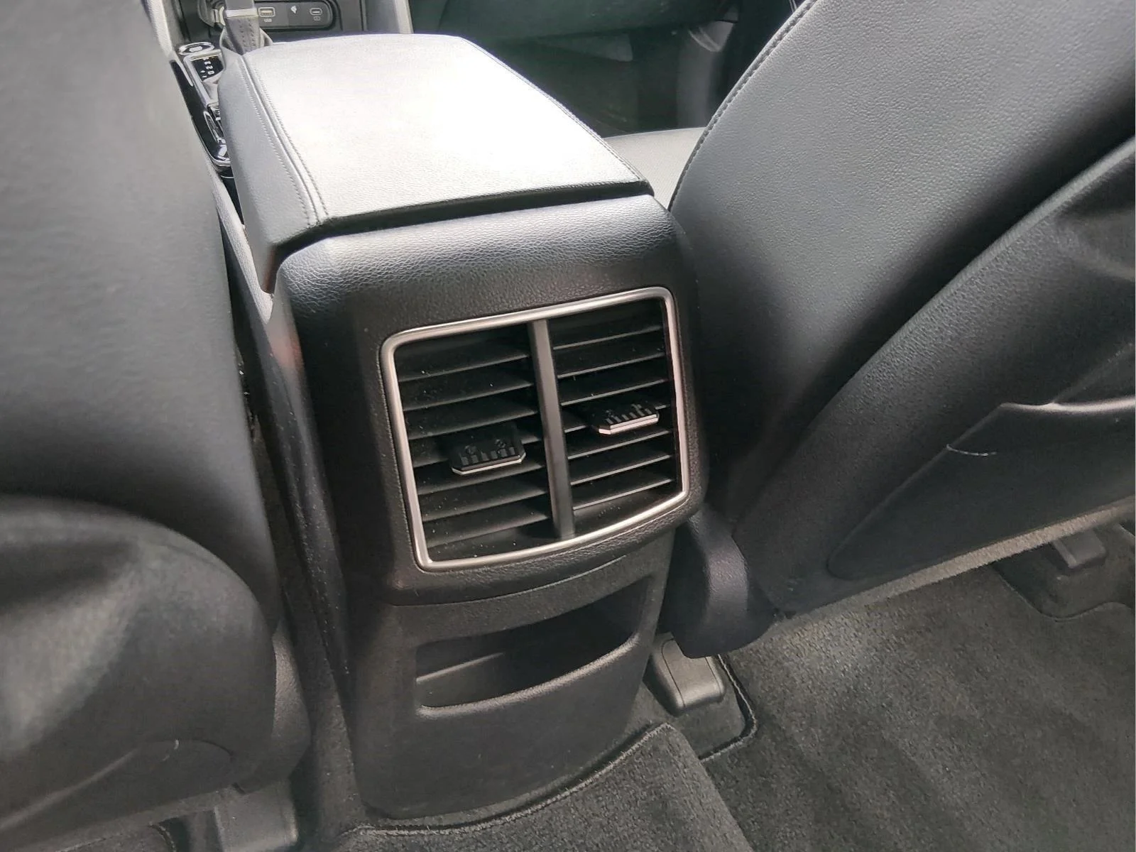 Used 2023 Sapphire Blue Kia X-Line image 18