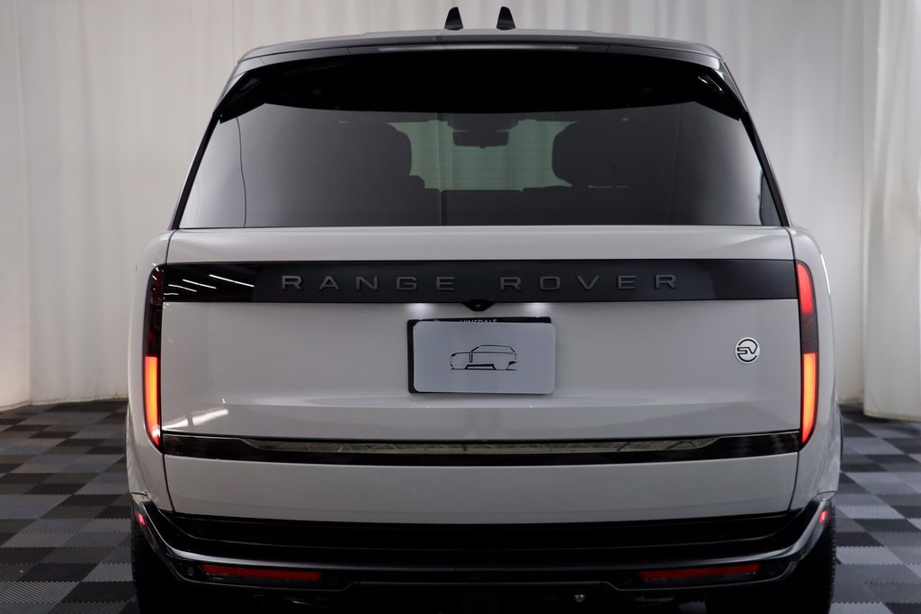 New 2026 Borasco Grey LAND ROVER SV Signature Suite image 22