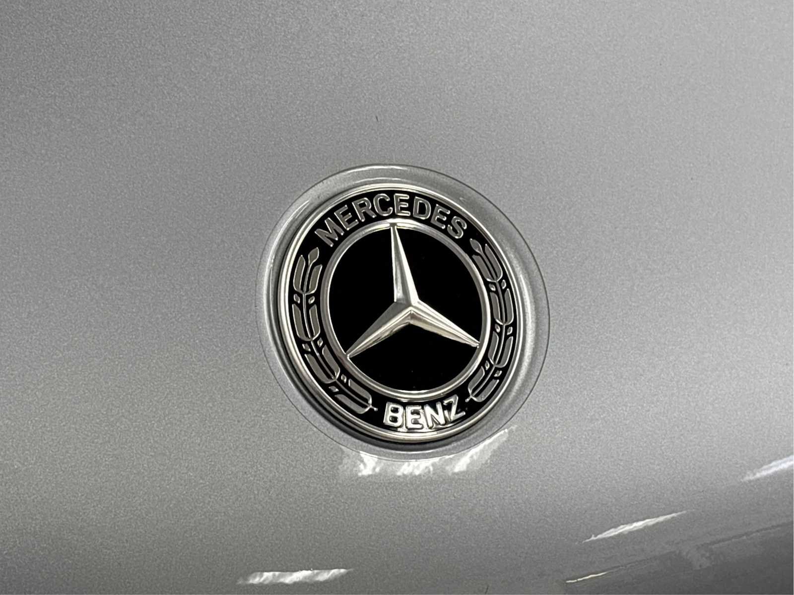 Certified Used 2024 Cirrus Silver Metallic Mercedes-Benz GLE 450e Plug-In Hybrid image 15