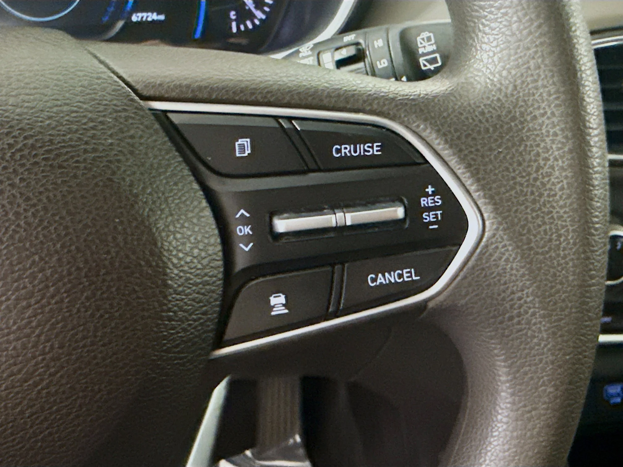 Used 2020 Portofino Gray Hyundai SEL image 11