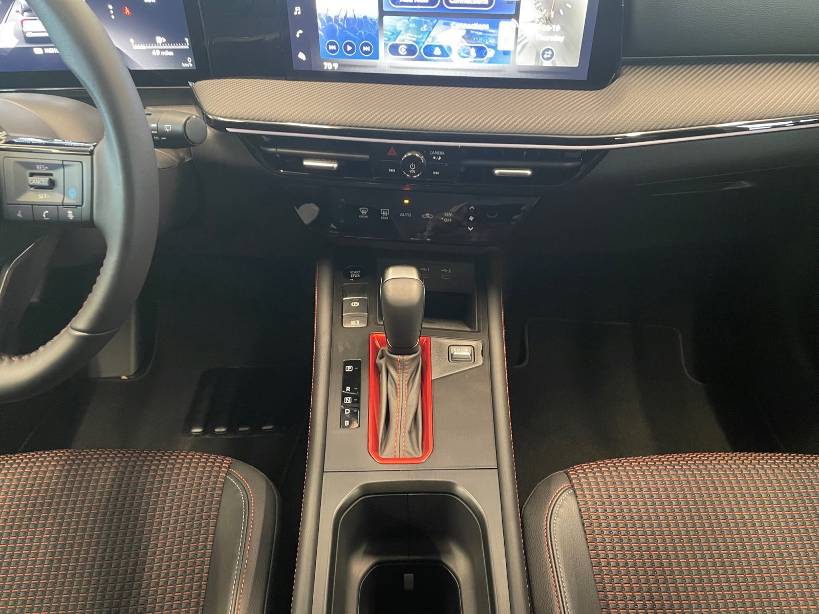 New 2026 Aspen White Tricoat Nissan SR image 20