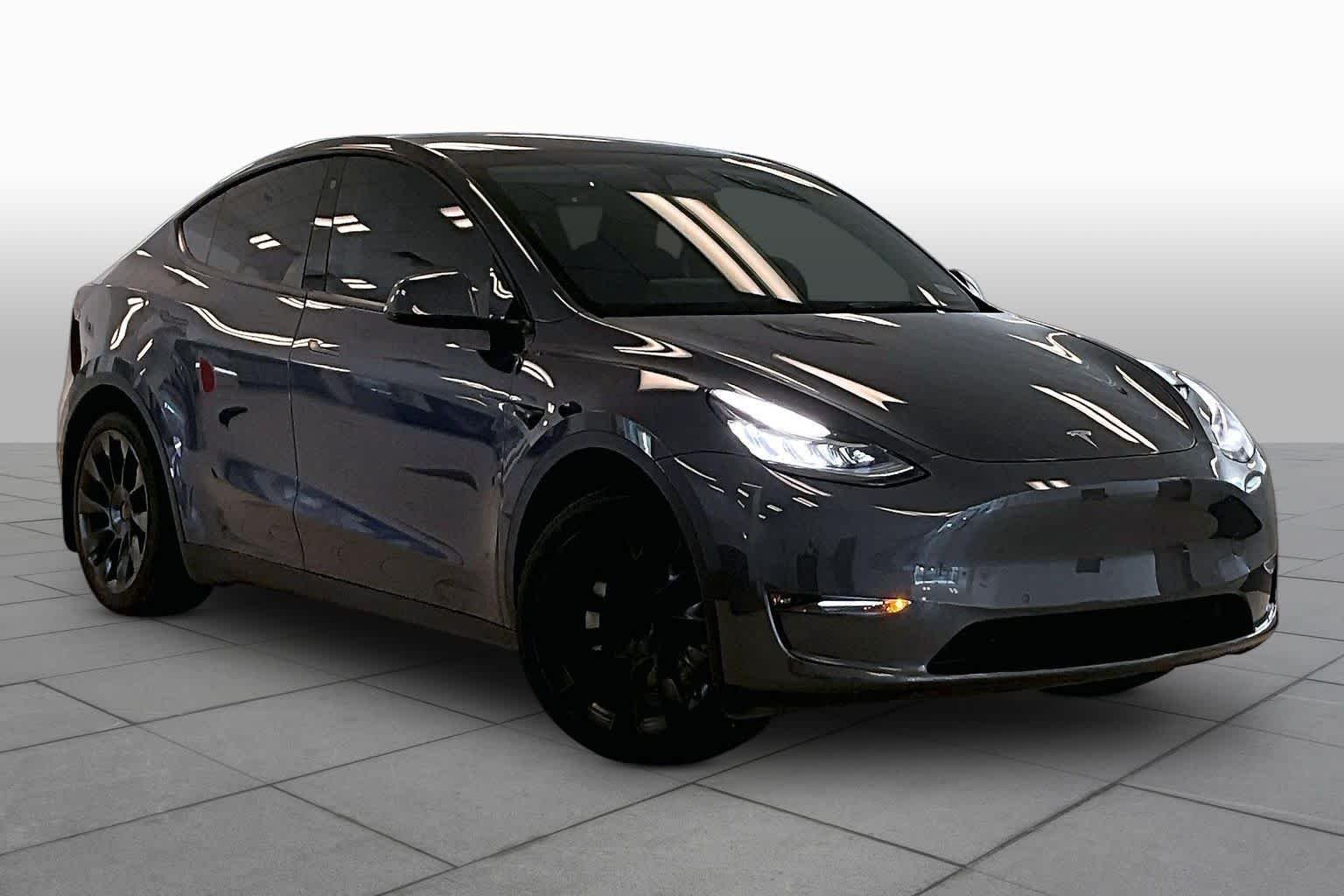 Used 2022 Tesla Model Y Long Range with VIN 7SAYGDEE0NA002298 for sale in Houston, TX