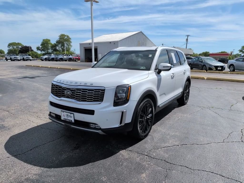 Used 2021 White Kia SX image 2