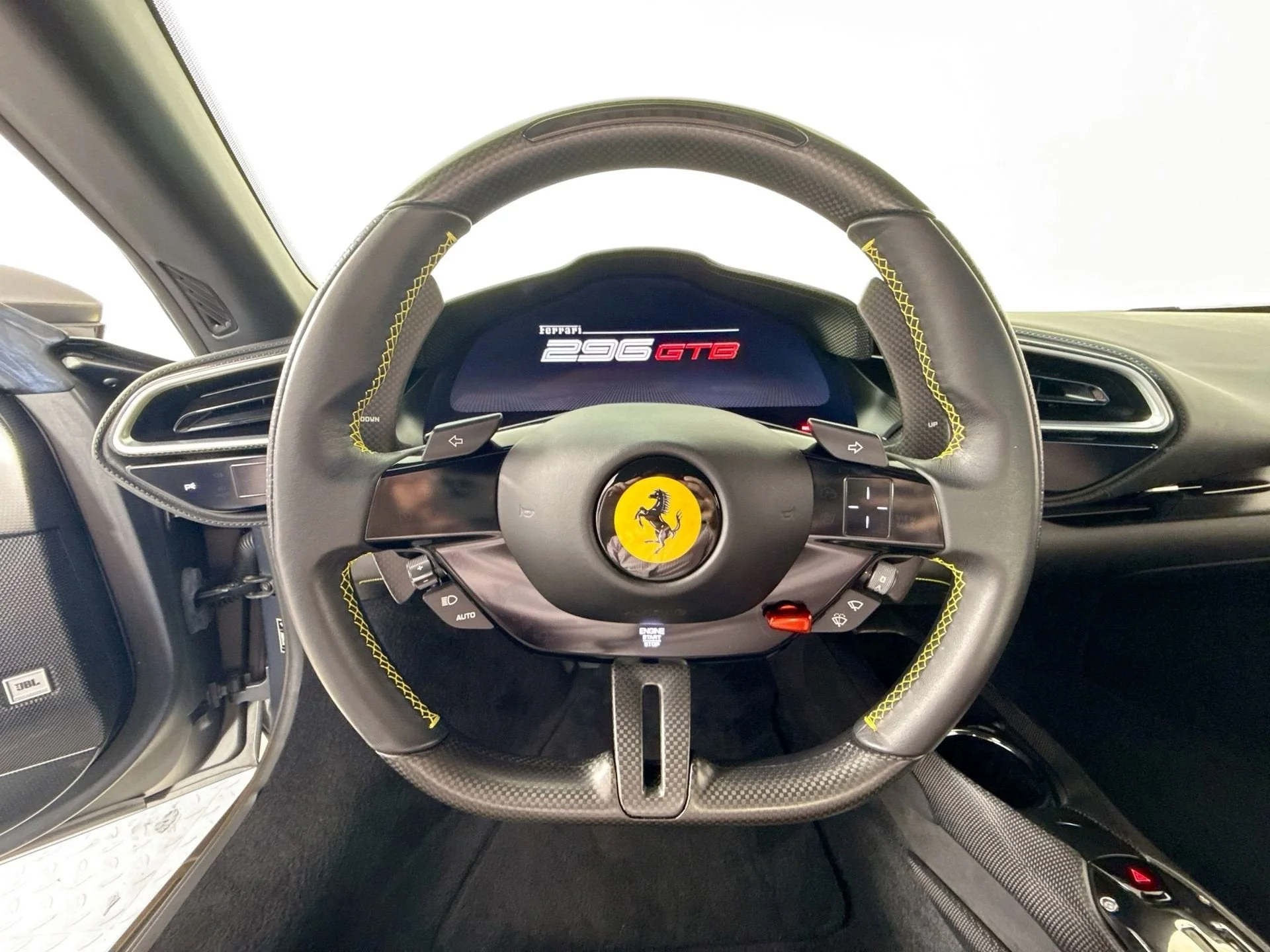 Certified Used 2022 Grigio Silverstone Opaco Ferrari Base image 10