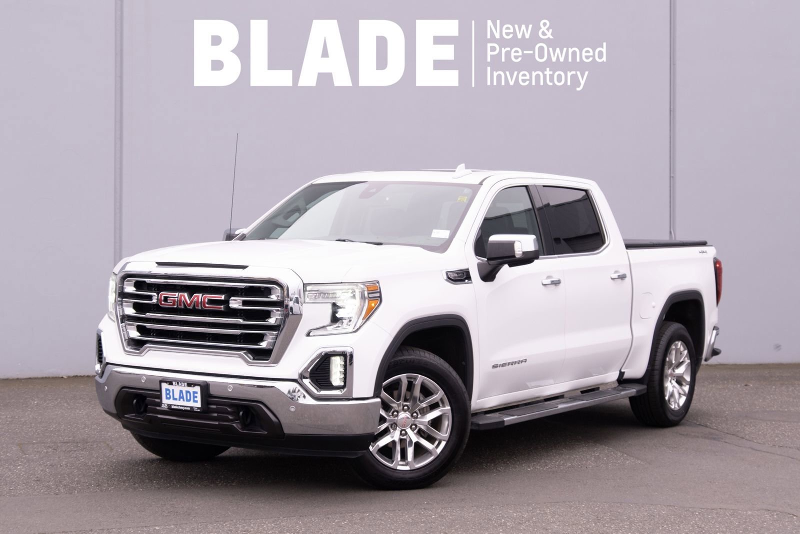 2020 GMC Sierra SLT 4WD Crew Cab Short Box's photo