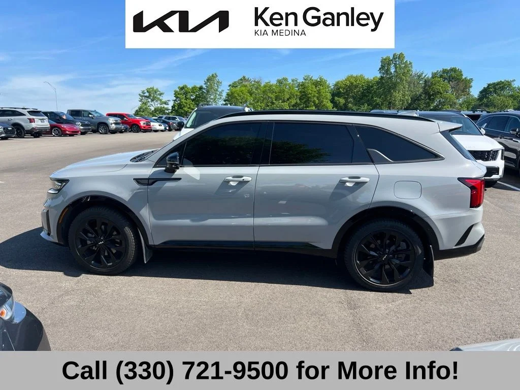 Certified Used 2022 Gray Kia SX image 9