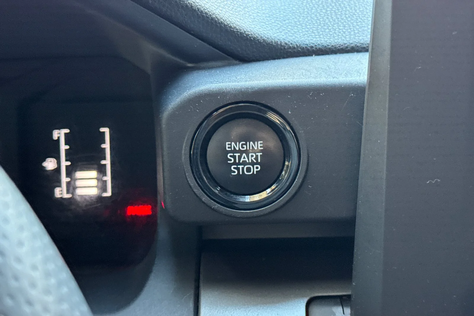 2024 Toyota Tacoma SR5 - Photo 27