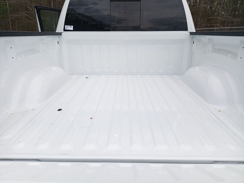 New 2026 Bright White Clear-Coat Exterior Paint RAM Warlock image 31