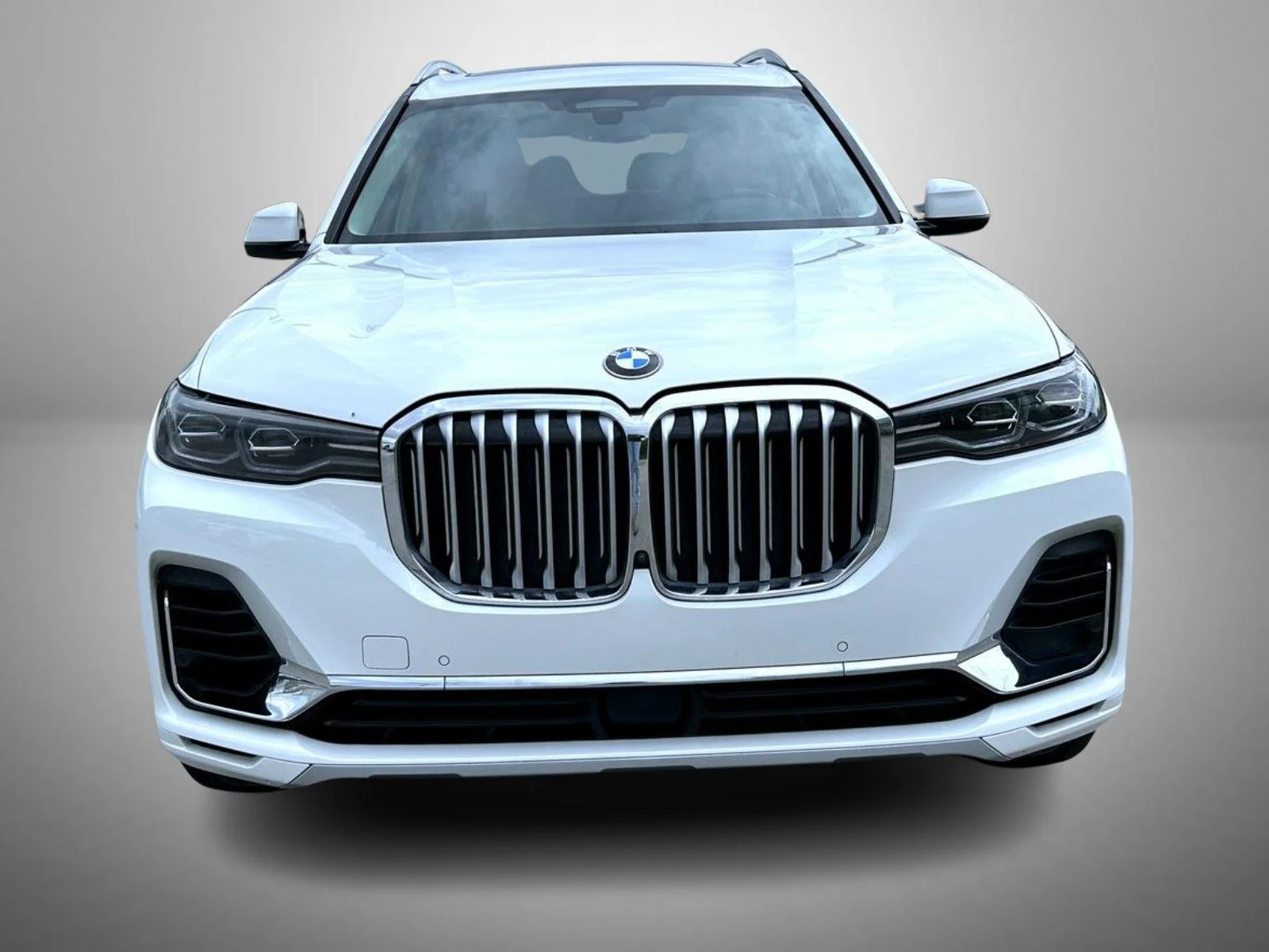 Used 2020 White BMW xDrive40i image 2