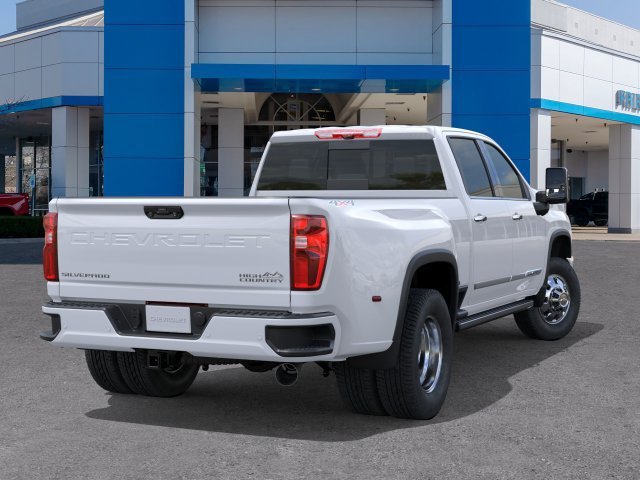 New 2026 Polar White Tricoat Chevrolet High Country DRW image 5