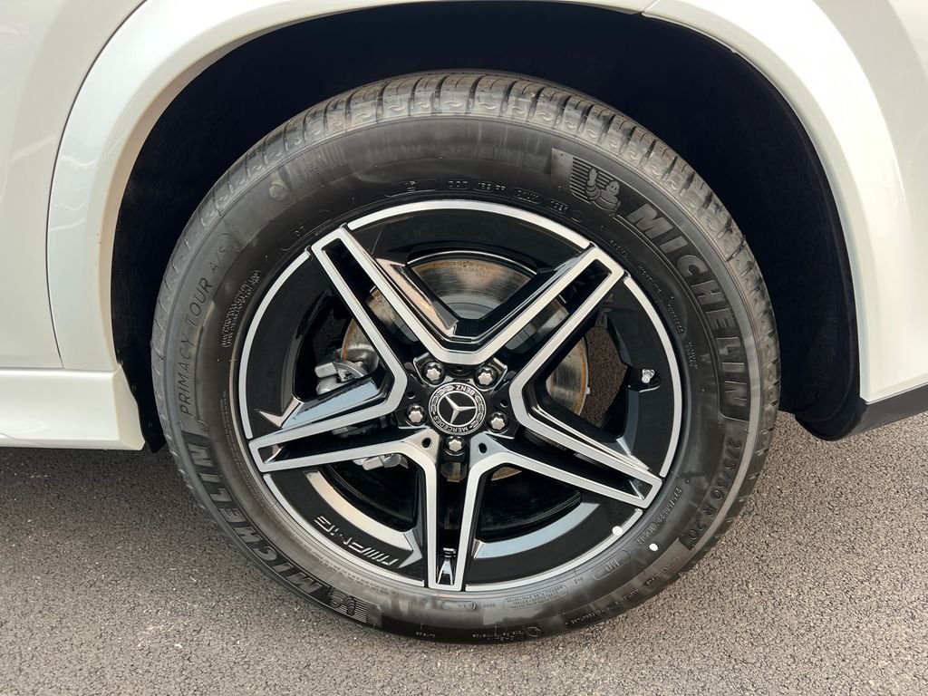 New 2026 Polar White Mercedes-Benz GLE 450 image 35