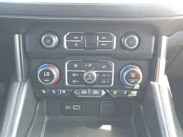 Used 2023 Summit White Chevrolet Premier image 21