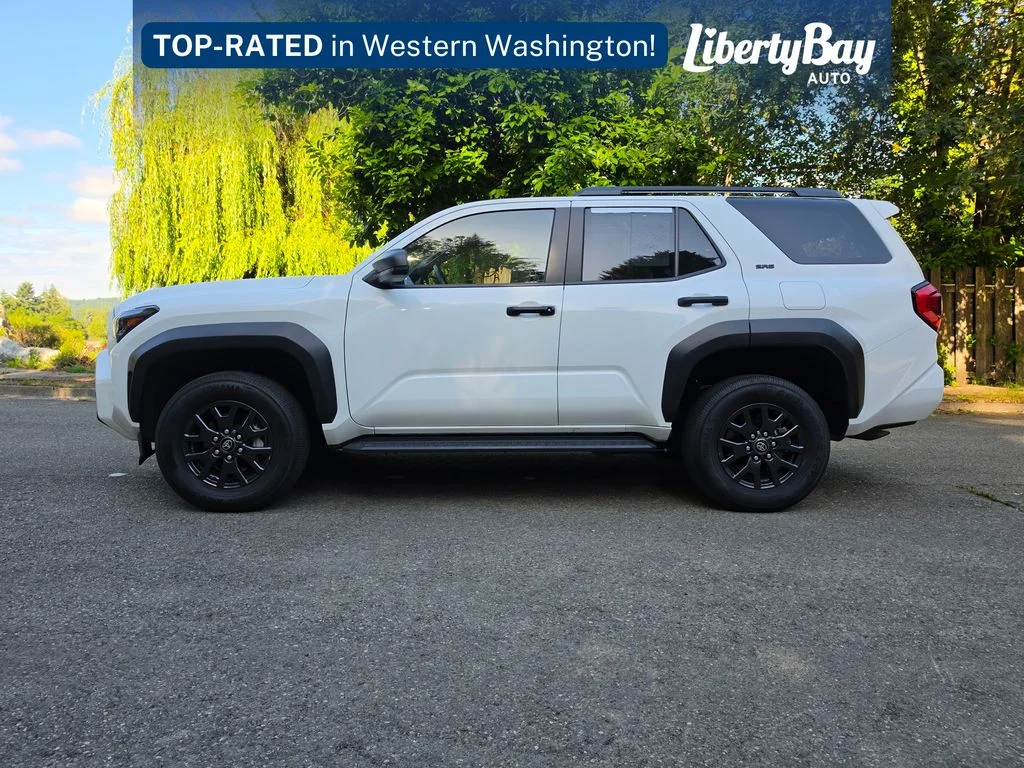 Used 2025 White Toyota SR5 image 9