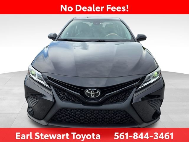 Used 2020 Black Toyota SE image 3