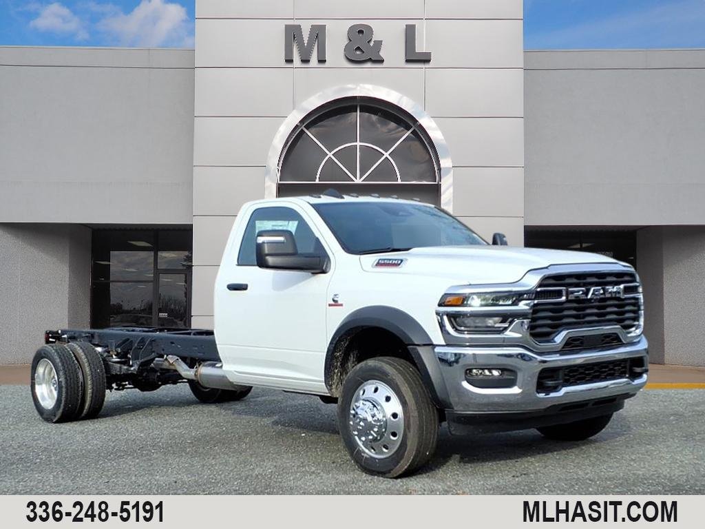 2026 RAM 5500 Tradesman 4X4 Reg Cab LWB DRW 193" WB's photo