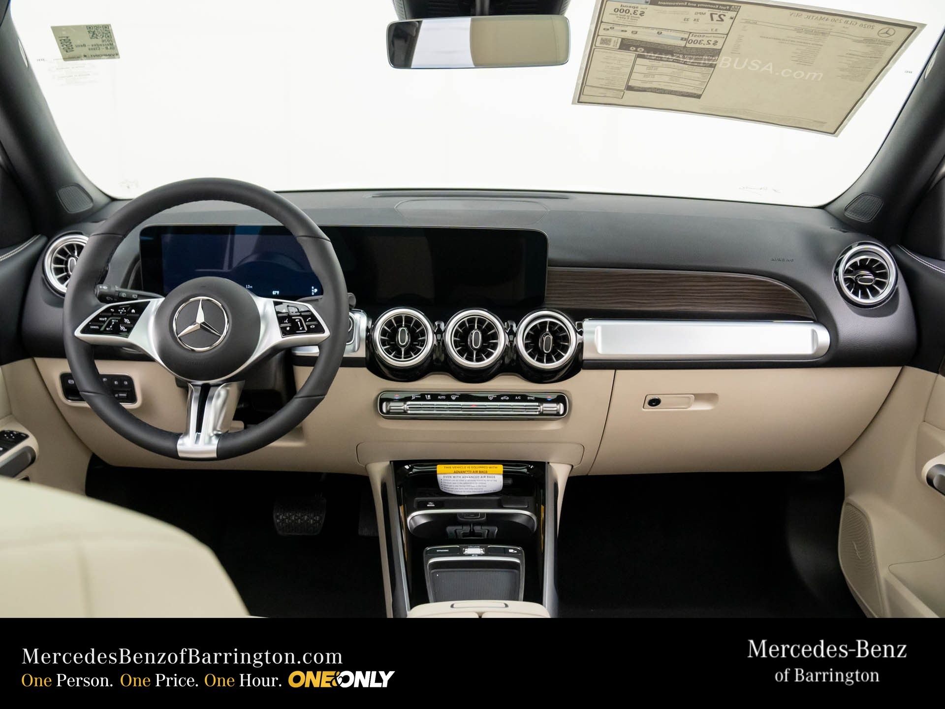 New 2026 Polar White Mercedes-Benz GLB 250 image 11