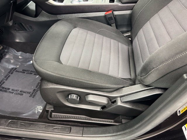 Used 2023 Agate Black Metallic Ford SE image 14
