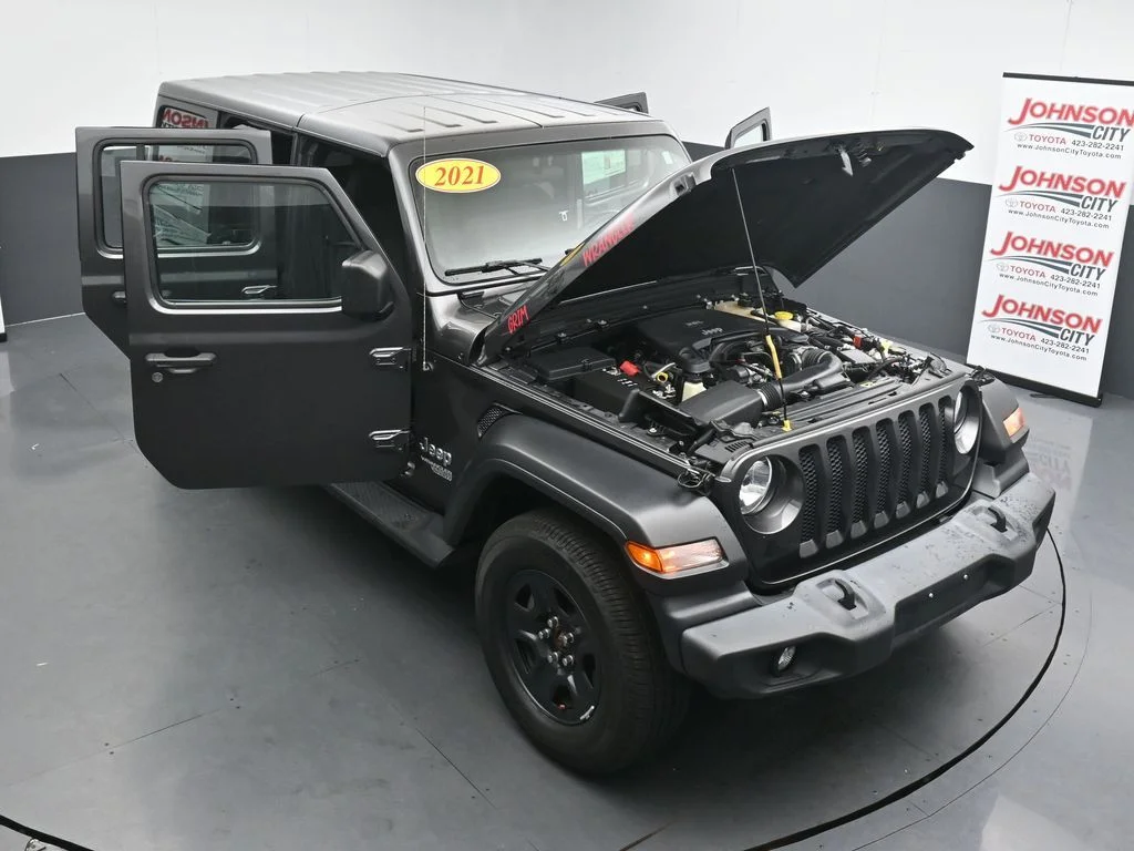 Used 2021 Gray Jeep Unlimited Sport image 36