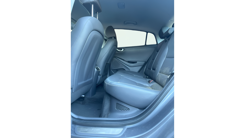 Used 2018 Summit Gray Hyundai Limited image 15