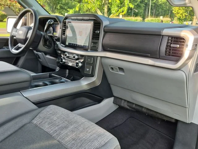 Used 2023 Blue Ford XLT image 35