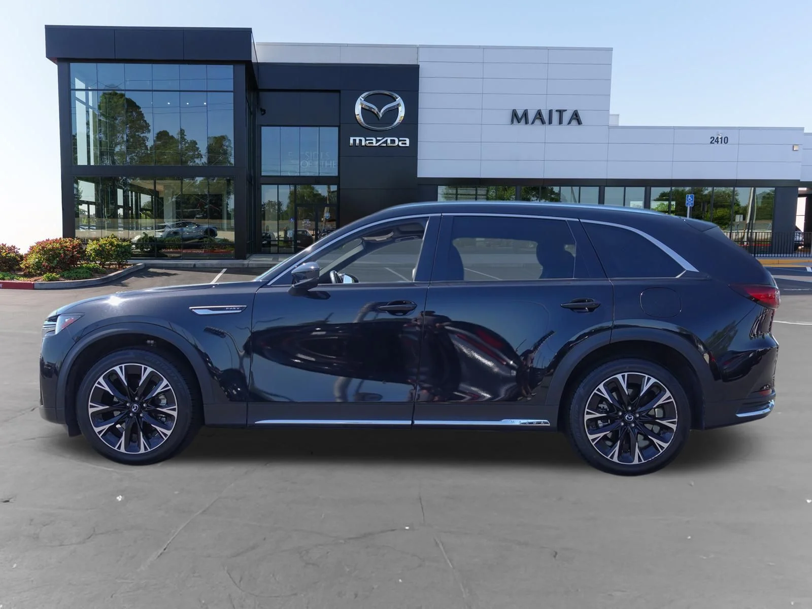 Certified Used 2024 Jet Black Mica Mazda Premium Plus image 8