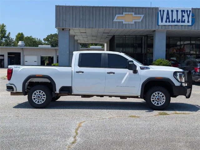 Used 2024 Summit White GMC Pro image 5