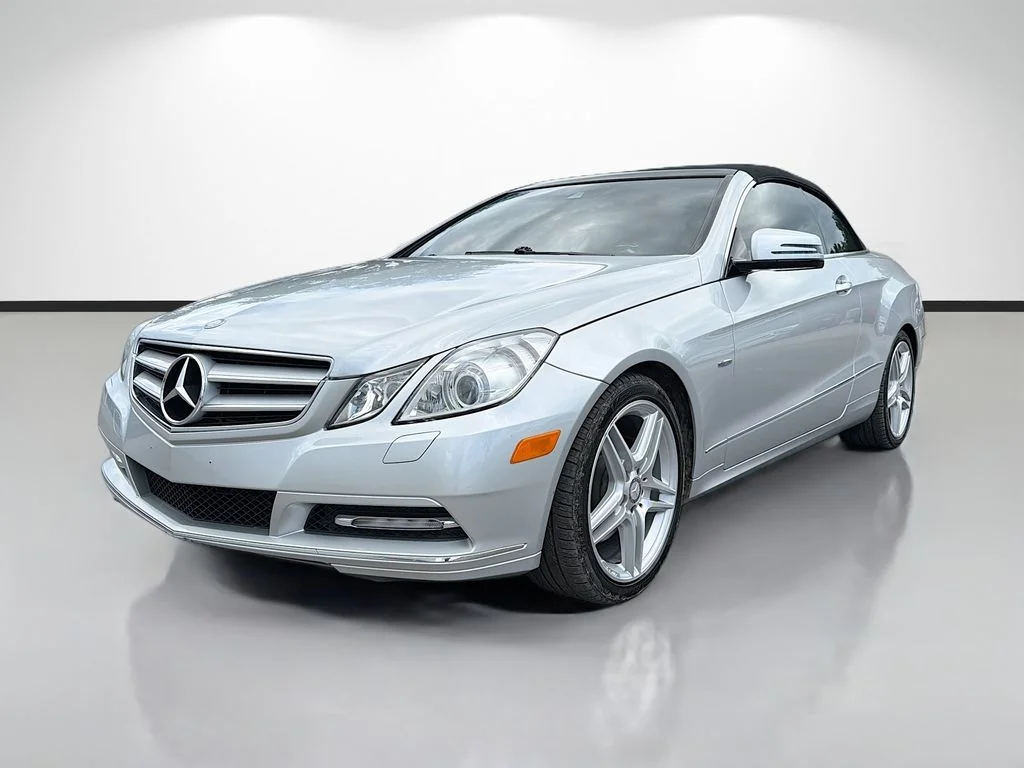 Used 2012  Mercedes-Benz E 350 image 7