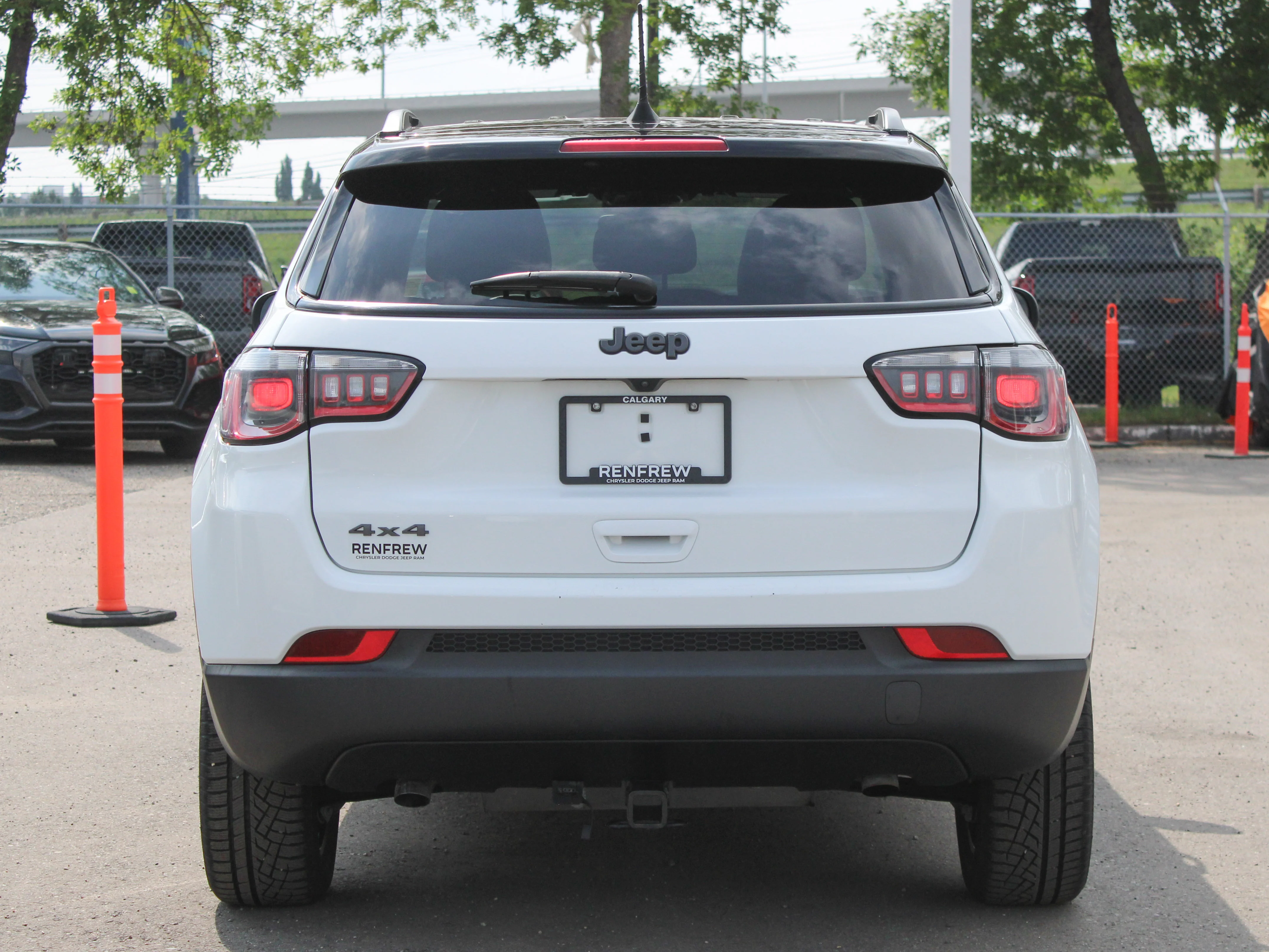 Used 2024 White Jeep Altitude* 4x4 | 2.0L Turbo | Heated Seats | Heated Steering Wheel | image 14