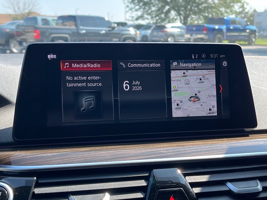 Used 2018 Black BMW 540i xDrive image 44