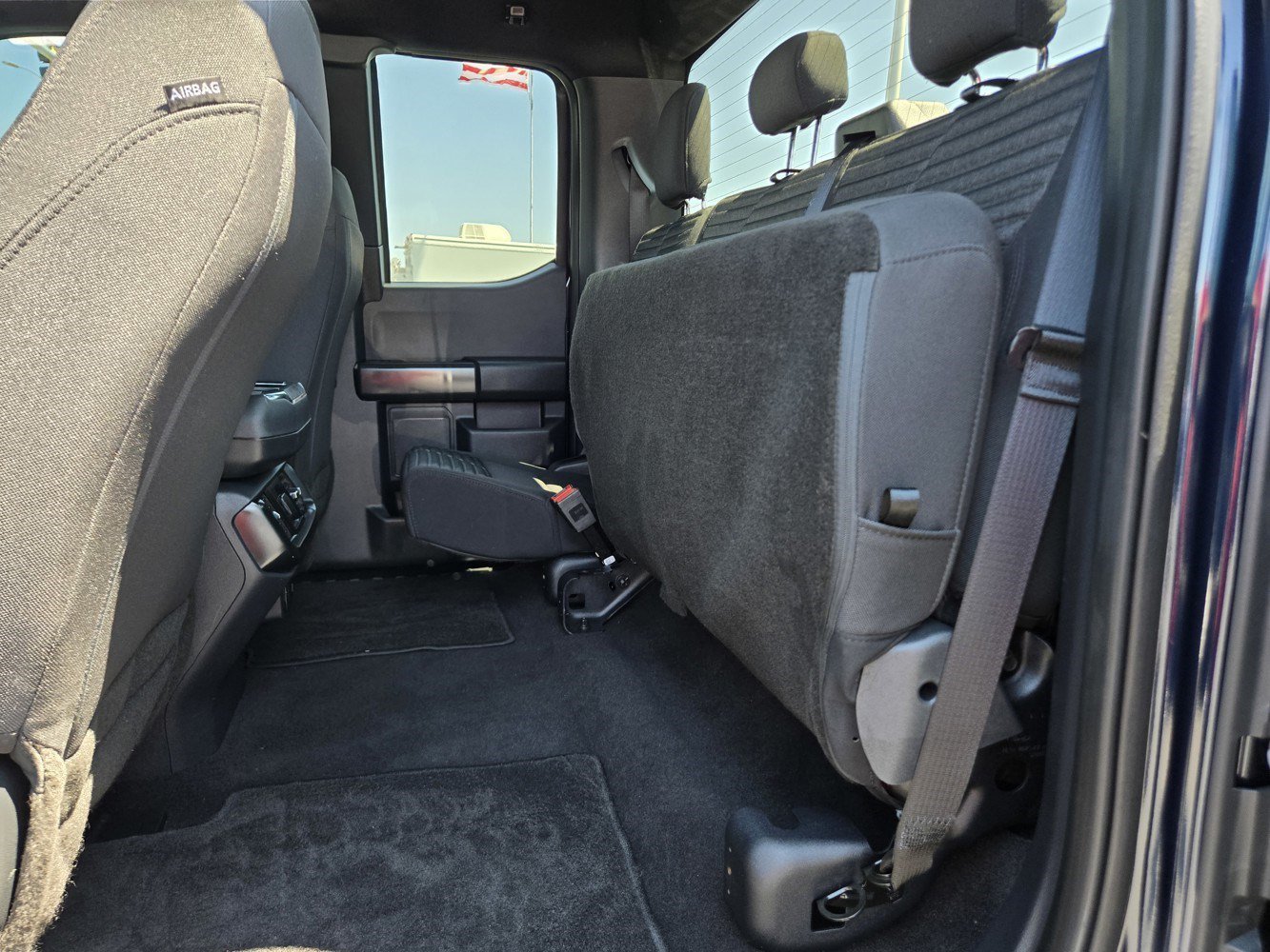 Used 2023 Blue Ford XLT image 28