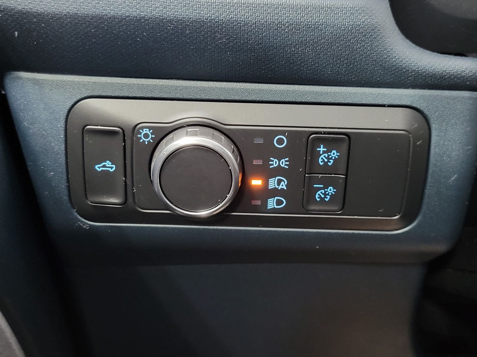 Certified Used 2022 Black Ford XLT image 14