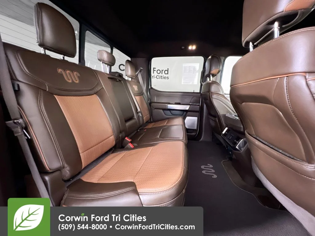 Used 2021 Oxford White Ford King Ranch image 16