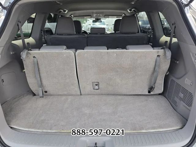 Used 2019 Silver Toyota LE image 16