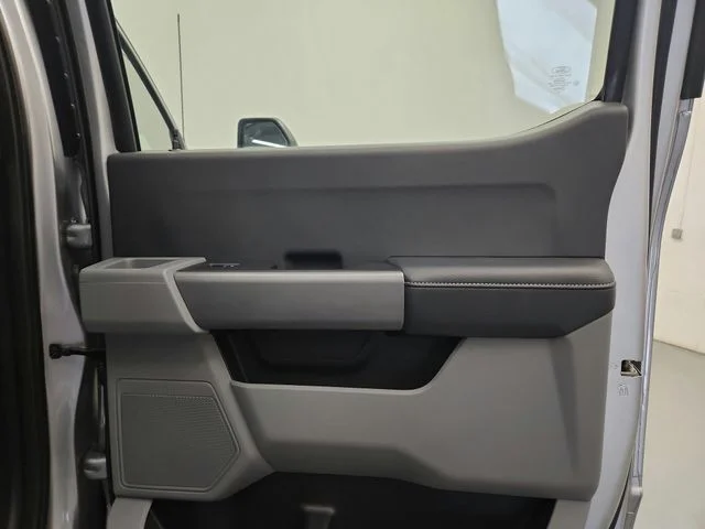 Used 2023 Silver Ford XL image 54