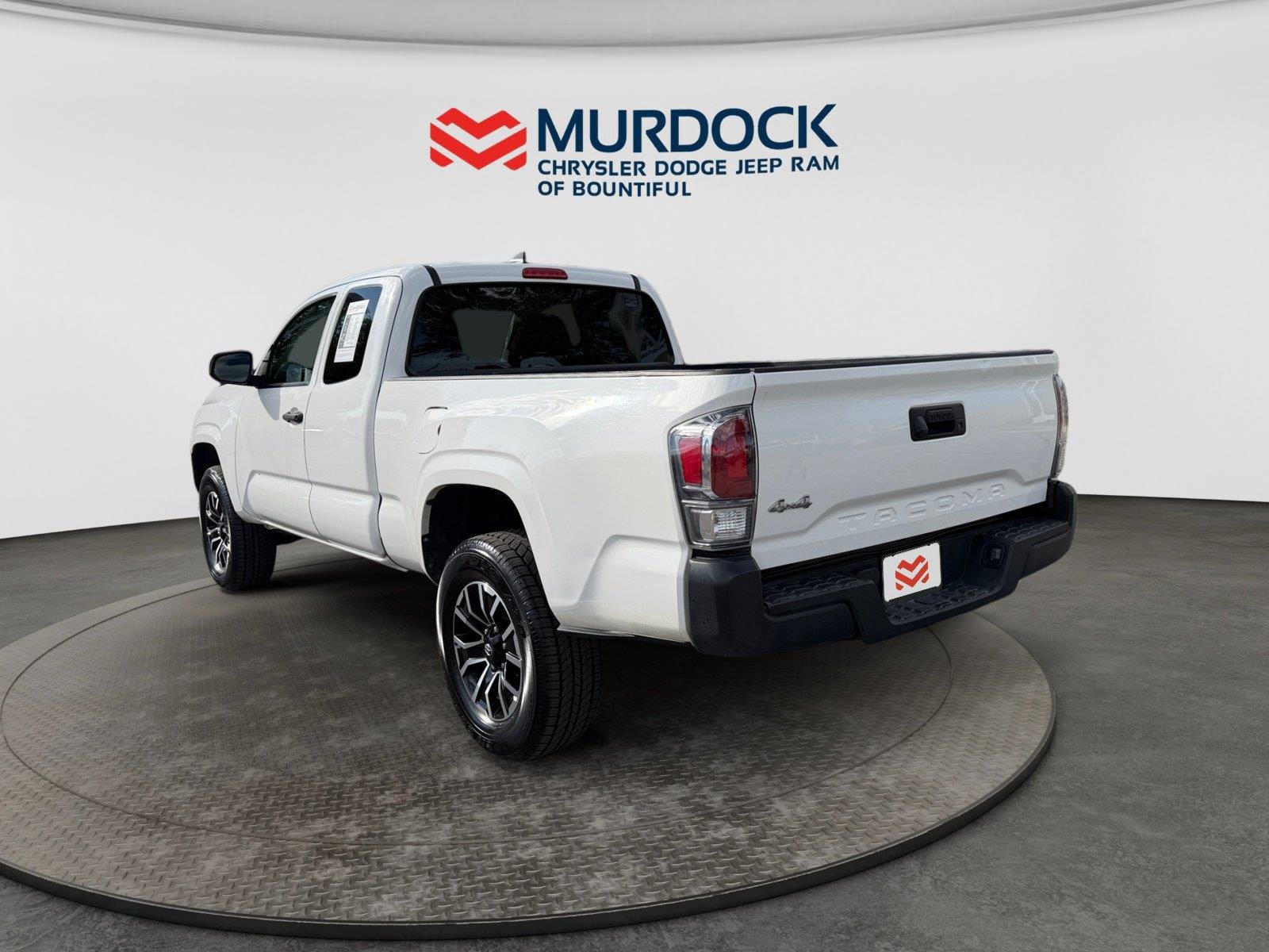 2019 Toyota Tacoma SR - Photo 8